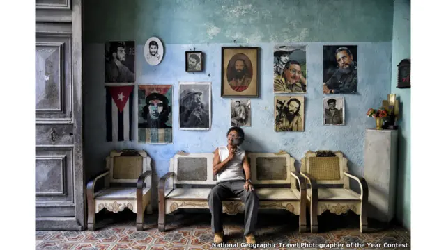 ’کیوبا کے دارالحکومت ہوانا کی سڑکوں پر گھومتے ہوئے مجھے ایک ایسا مکان نظر آیا جو گھر سے زیادہ میوزیم لگتا ہے۔‘ فوٹوگرافر رومیائن