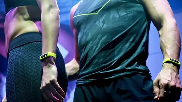 Фитнес-браслеты - наверное, самая узнаваемая нательная электроника