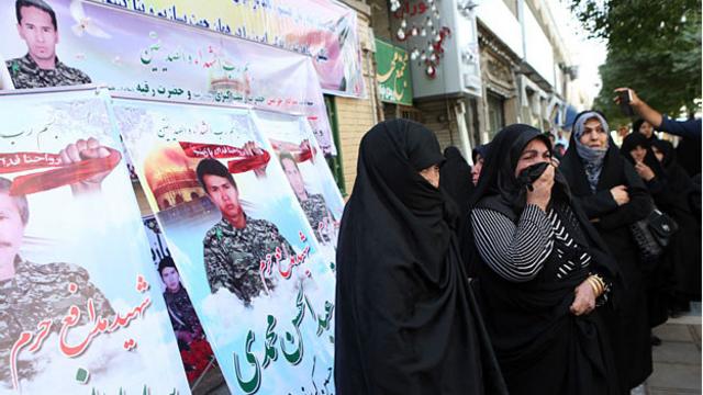 مشهد، خاکسپاری هشت افغان که در سوریه کشته شدند