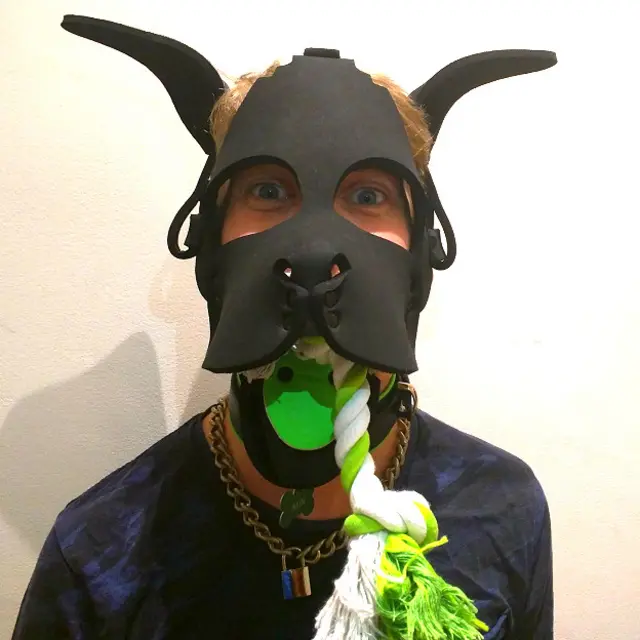 Pup Bain dice que su personalidad como perro complementa a su personalidad como humano.