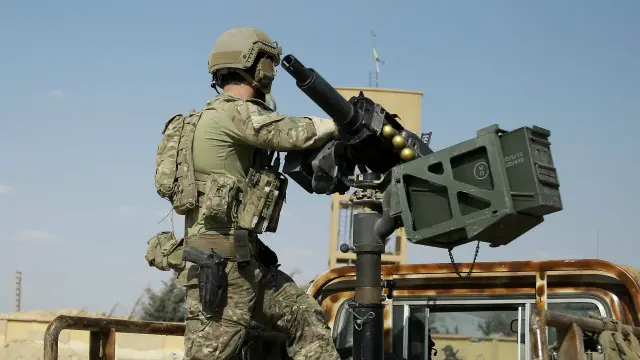 یہ تصاویر دولت اسلامیہ کے گڑھ رقہ سے 30 کلومیٹر کے فاصلے پر لی گئی ہیں