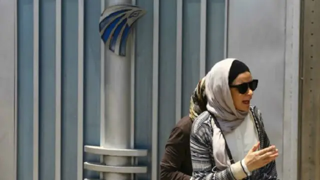 أخذت مصلحة الطب الشرعي عينات من أهالي الضحايا أثناء للمضاهاة بالحامض النووي لرفات عُثر عليه في مياه البحر المتوسط