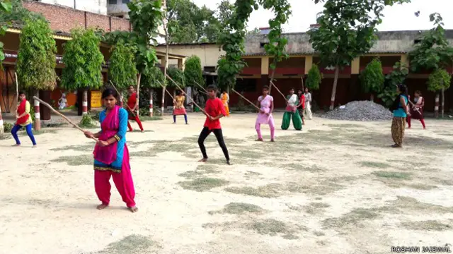 وی ایچ پی کا کہنا ہے کہ وہ ہر سال جگہ جگہ ایسے کیمپ لگاتی ہے