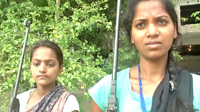 ان کا کہنا ہے کہ یہ اپنے گاؤں جا کر دوسری لڑکیوں تربیت دیں گی