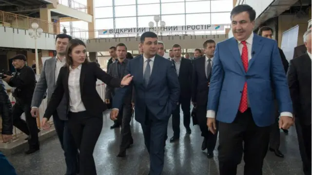 Одним із найвдаліших кадрових кроків Саакашвілі називають керівника місцевої митниці Юлію Марушевську