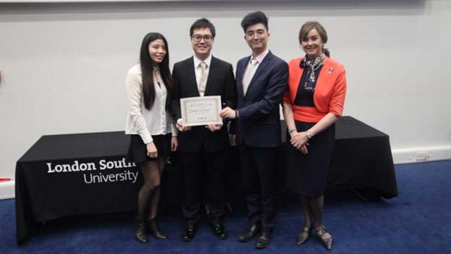 中英创业大赛冠军团队，海豚伦敦