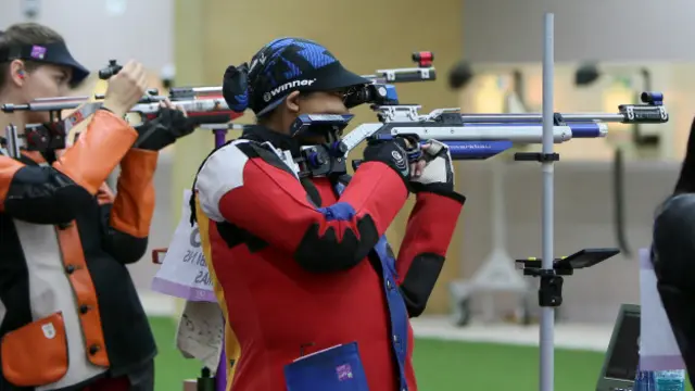 Чтобы полететь на лондонскую Олимпиаду, Нур Суриани пришлось получить особое разрешение ввиду поздней стадии беременности