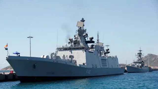 Chiến hạm INS Satpura (F-48) của hải quân Ấn Độ