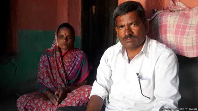 मोहिनी के पिता पांडुरंग भिसे और मां कांता