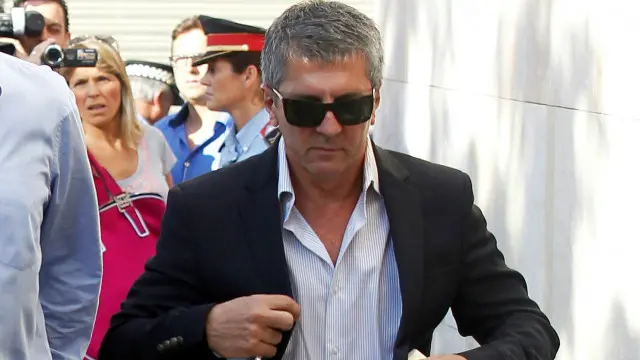 میسی کے والد پر الزام ہے کہ انھوں نے ہسپانوی حکام کو ٹیکس کی مد میں 50 لاکھ امریکی ڈالر ادا نہیں کیے