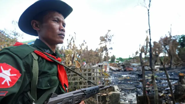 ပြည်နယ် တည်ငြိမ်ရေးနဲ့ ဖွံ့ဖြိုးရေးကို ဒေါ်အောင်ဆန်းစုကြည် ဉီးစားပေး ဆောင်ရွက်မယ်။