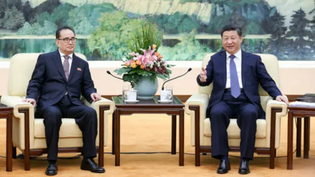 習近平會見李洙墉