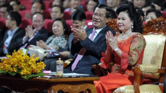 柬埔寨領導人洪森和他的妻子