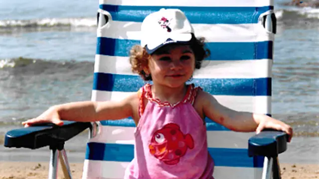 A los 3 años, la niña empezó a perder habilidades que había adquirido.