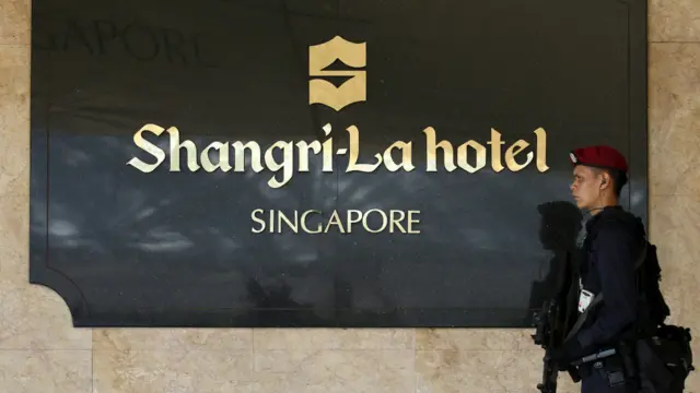 新加坡香格里拉酒店外的特勤人员