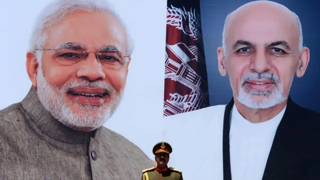 د سلما بند پرانیستلو ته د هند لومړی وزیر او د افغانستان ولسمشر او ځینې نور چارواکي ورغلي وو