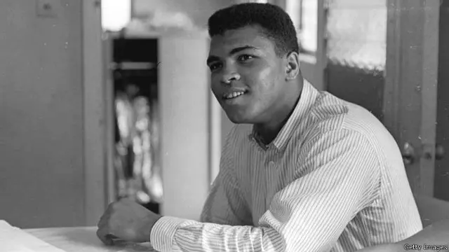 امیتابھ بچن نے محمد علی کے بارے میں کہا: ’وہ سادہ، مسکراتے ہوئے اور حقیقت پسند انسان تھے‘