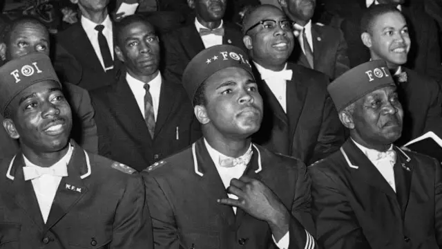 Alí en una reunión de la Nación de Islam