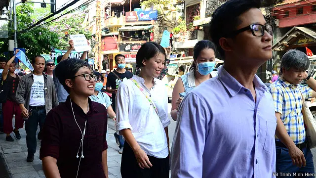 Nhiều người tham gia cuộc tuần hành vì môi trường hôm 5/6 là những người trẻ tuổi.