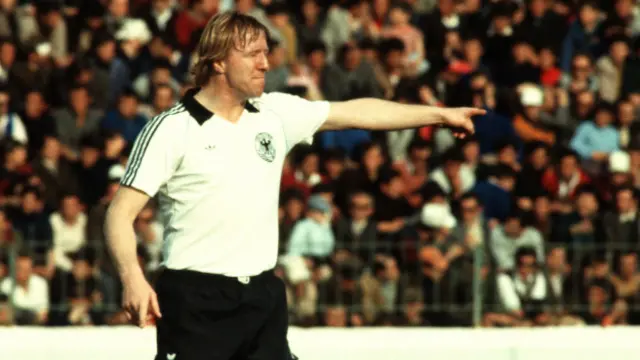 Hrubesch'in Batı Almanya takımıyla çıktığı 21 maçta 6 golü var. 