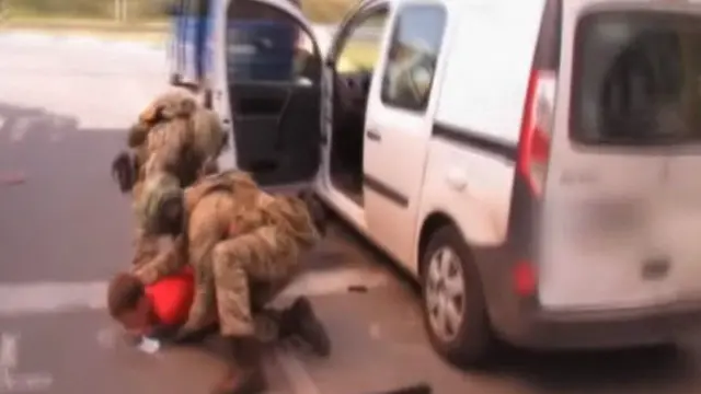 مدير الأمن الأوكراني يقول إن الرجل ينتمي لتيار اليمين المتطرف