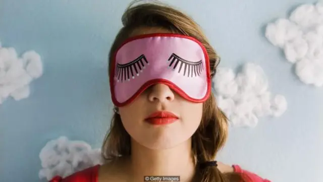 女人虽然睡眠时间长，但质量没有男人好