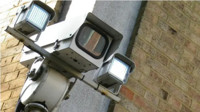 ’اسلام آباد کے سیف سٹی منصوبے پر اربوں روپے خرچ کیے گئے اور کراچی میں کیمروں کے لیے بھی فنڈز نہیں‘