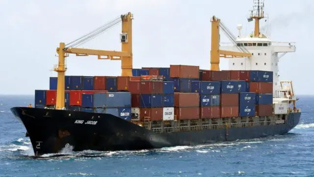 El carguero King Jacob fue el que respondió a la llamada de auxilio.