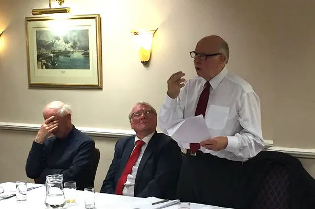 Артур Скаргилл, Джон Бойд, Кен Кэпстик