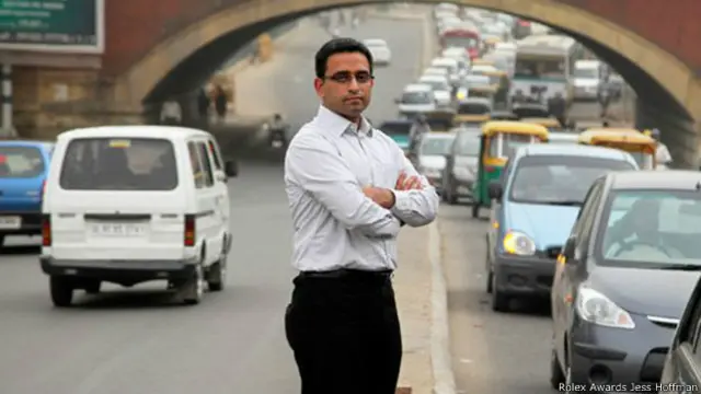 از دست دادن یکی‌ از بستگانش در اتفاقی مشابه پیوش را بر آن‌ داشت که وارد عمل شود