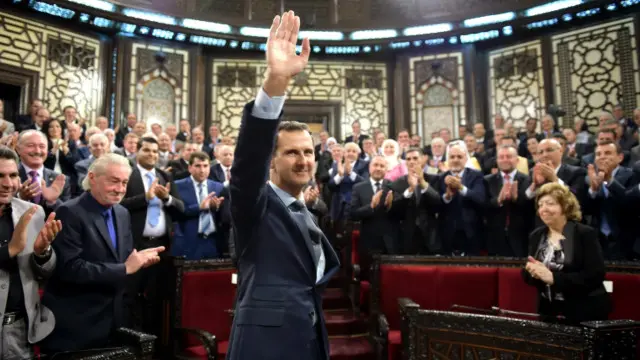 د اسد دا څرګندونې د ملګرو ملتونو له خوا د د سوریې په جګړه کې د اوربند ماتولو په تړاو ښکاره سرغړونه ګڼل کېږي.