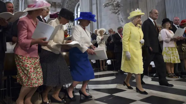 Служба в Лондоне