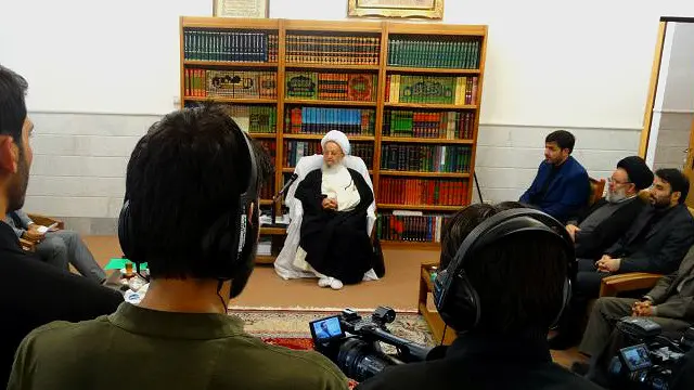 عکس از بازدید جمعی از مدیران صدا و سیما از شبکه ولایت