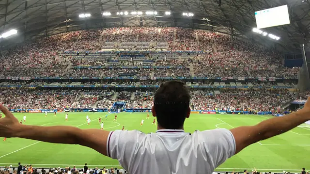 انگلینڈ اور روس کے درمیان میچ ایک ایک گول سے برابر رہا