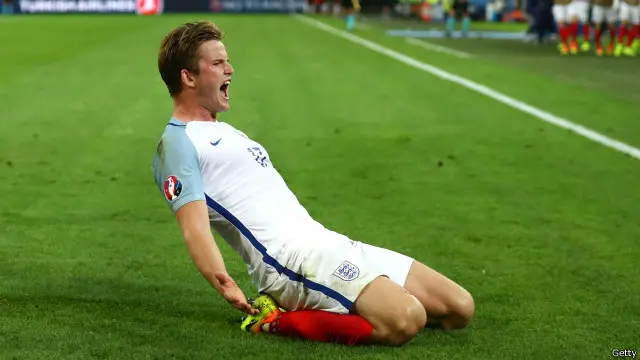 Erich Dier setelah mencetak gol.