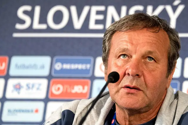 Главный тренер сборной Словакии Ян Козак известен на родине своим крутым характером, но в национальной команде это качество пришлось к месту