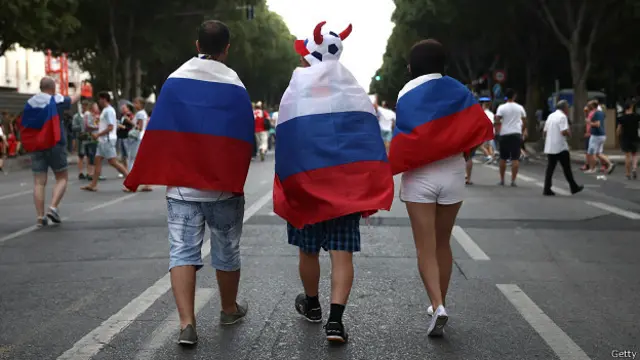 Франция уже депортировала часть российских болельщиков