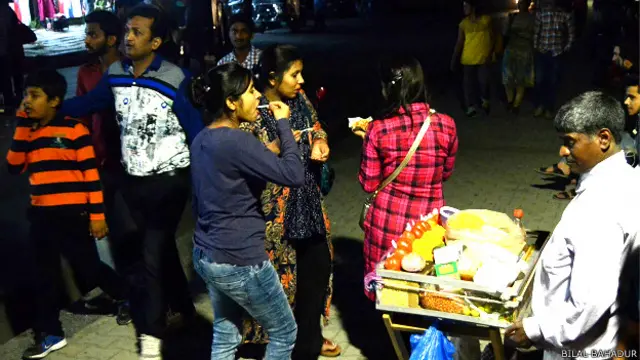 कश्मीर नाइट टूरिज़्म