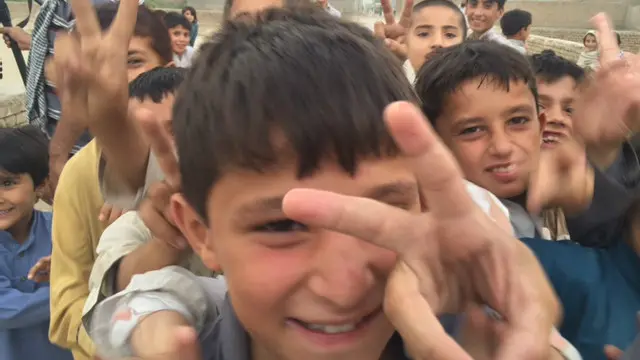 اس مکان میں خواتین اور بچوں سمیت 18 افراد رہائش پذیر ہیں