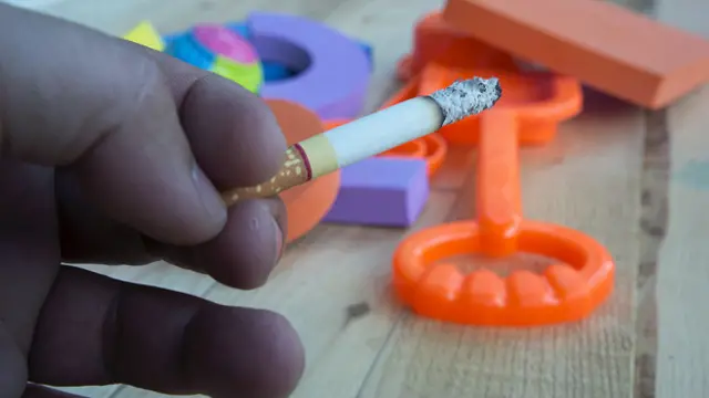 Ученые считают, что курение - главная причина развития рака