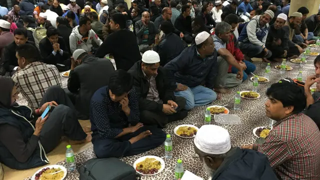 Suasana Ramadan di Whitechapel