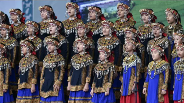 由台湾原住民儿童组成的台湾屏东希望合唱团（Puzangalan），在5月20日的台湾总统蔡英文的就职典礼上，演唱了台湾少数民族排湾族改编的台湾“国歌”。