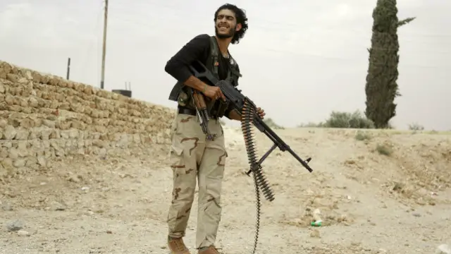 2016年6月15日,叙利亚重镇曼比杰