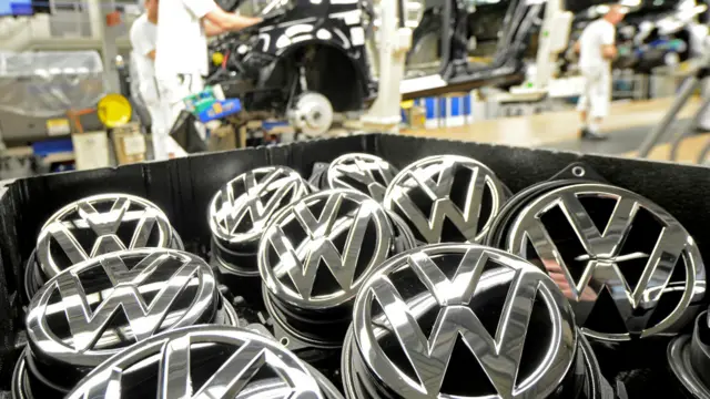 德国大众汽车公司计划推出30种型号的全电动汽车，以成为“绿色”交通市场的领导者。