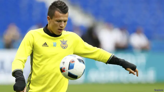 Коноплянка гратиме за Шальке