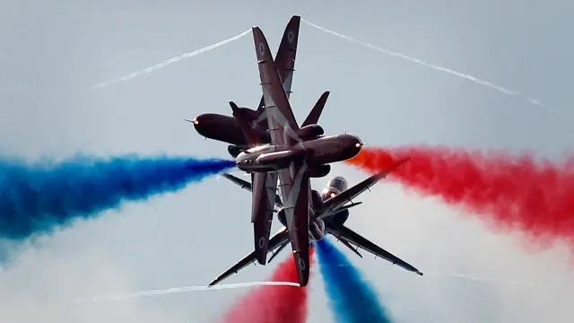 Выступление "Красных стрел"