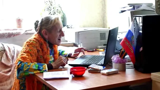 Рекламный ролик сайта "Викиблогер" все еще можно найти в интернете