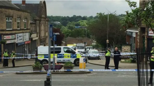 ترك القاتل كوكس تنزف على الأرض