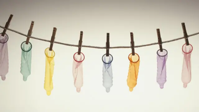 Презервативы сушатся