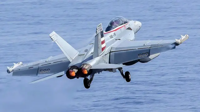 EA-18G攻击机拥有发出电波干扰敌方雷达使之无效的能力，也拥有强大的对地攻击能力。（资料图片）